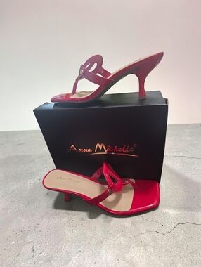 Anne Michelle Red Patent Thong Kitten Heel Mules